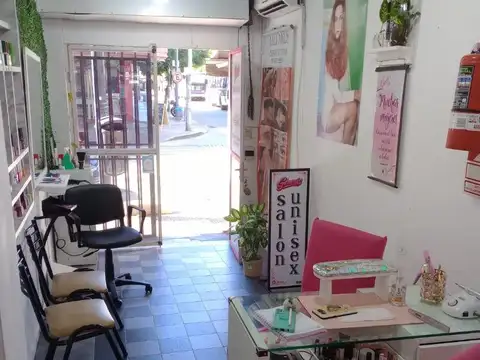 Local en venta - Foco comercial en Liniers