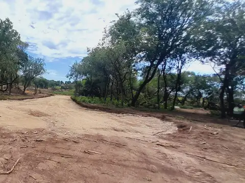 Monseñor Abel Bazan Y Bustos y don bosco