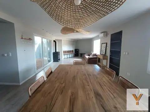 Casa en venta - 4 Dormitorios 5 Baños - Pinamar