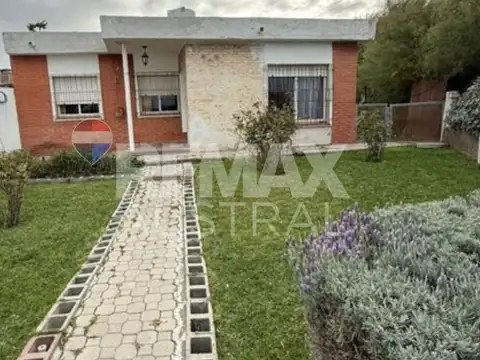 BARRIO INDUSTRIAL GALPÓN OFICINA Y CASA