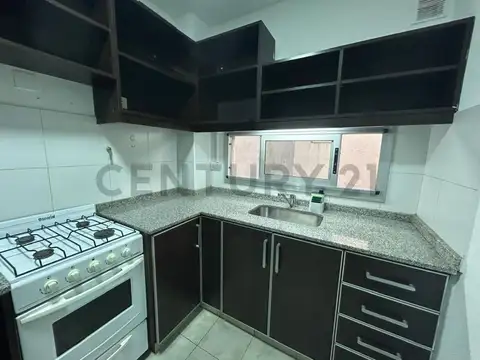 Departamento en Venta en San Fernando Vías  /  Centro, USD 115.000
