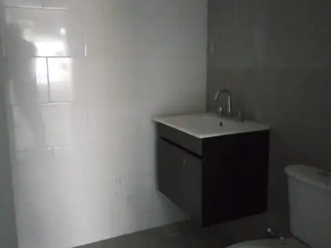 Local en Venta Via Pública