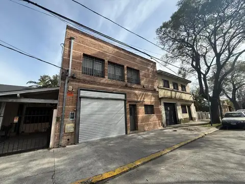 Planta industrial con cámara frigorífica