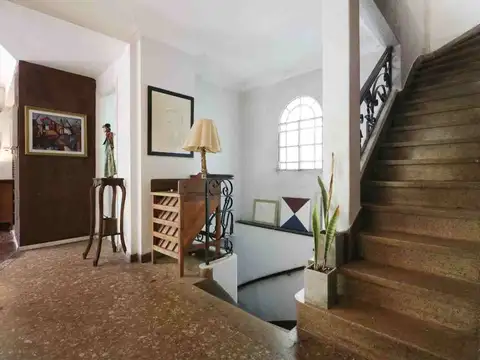 Depto Tipo Casa 4 ambientes con 2 baños