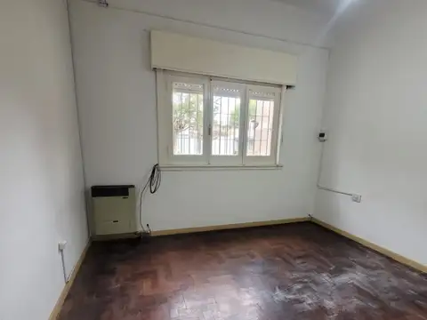 Depto Tipo Casa en Venta de 5 dormitorios