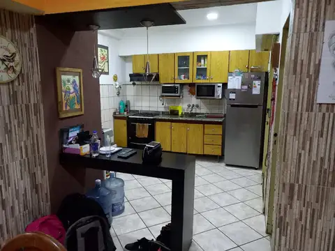 Depto Tipo Casa en Venta con 2 cocheras