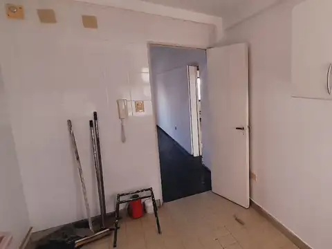 Santa Fe 300, Piso 8