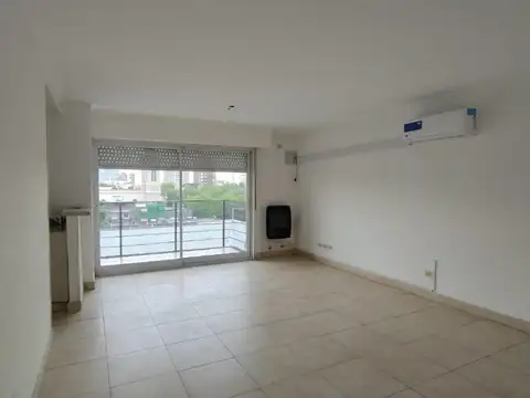 DEPARTAMENTO 3 AMBIENTES  CON COCHERA