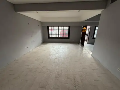 Casa en Alquiler en Mataderos, $ 1.600.000