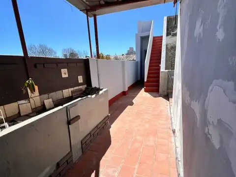 Departamento en Venta en Chacarita, USD 68.000