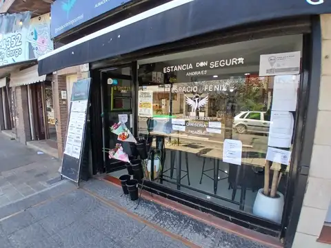 VENTA DE FONDO DE COMERCIO FUNCIONANDO (FIAMBRERIA Y VINOTECA)