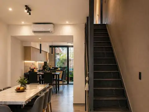 Depto Tipo Casa en Venta de 3 dormitorios