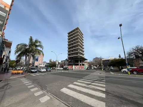 Avellaneda 795 (Avellaneda y Reconquista)