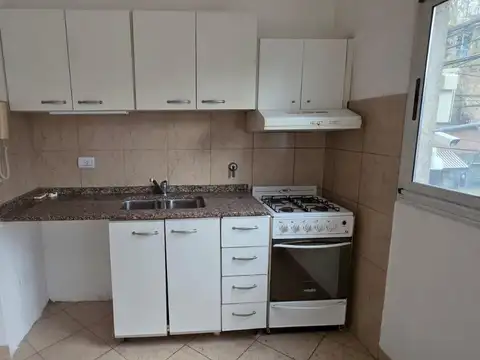Departamento en Alquiler en San Cristóbal, $ 650.000