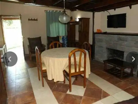 Casa 3 ambientes con 2 baños
