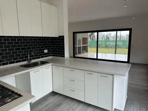 Casa en Venta A Estrenar