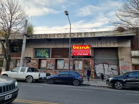 Av. Pte. Perón 3350