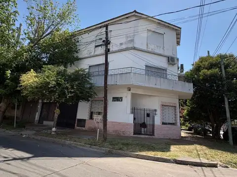 Ph - Alquiler - Argentina, Tres de Febrero - Tornquinst 1605