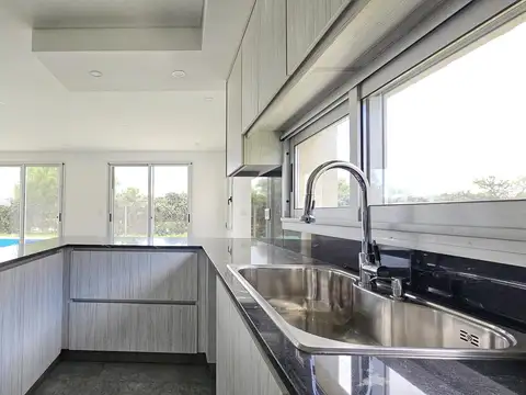 Casa en Puertos - Barrio Vistas