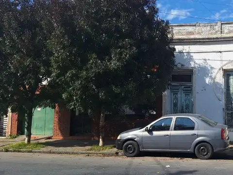 Casa en Venta en Avellaneda, USD 56.000
