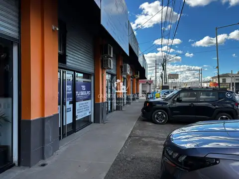 Local en Venta en Villa Rosa, USD 750.000