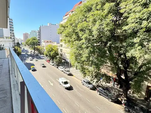 DEPARTAMENTO VENTA 4 AMBIENTES CABALLITO BALCON