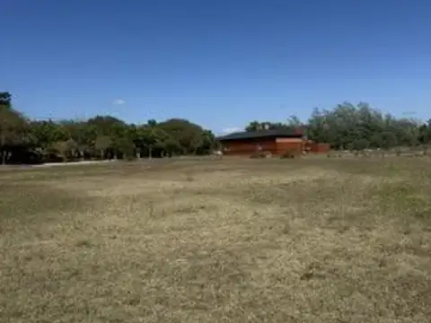 Terreno en Venta en Campos del Virrey, USD 64.000