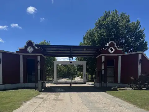 ¡Venta! Lote en Campos del Virrey ¡Con Escritura!