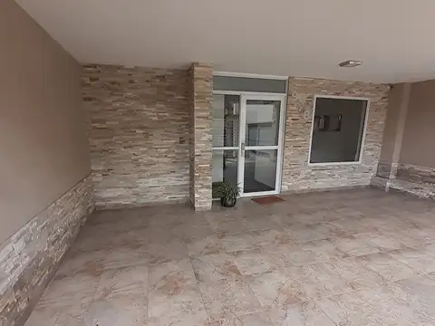 DEPARTAMENTO 2 AMBIENTES EN VENTA - HAEDO -