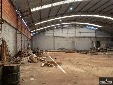 Galpón en venta de 870m2 ubicado en Del Viso