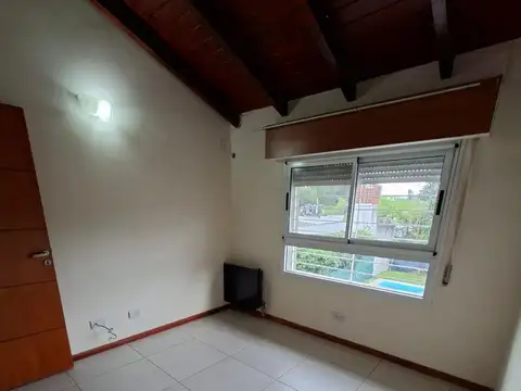 Casa en Alquiler al Oeste