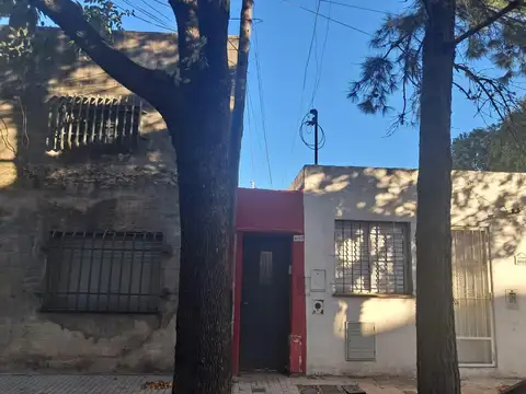 Venta de Casa de Dos Dormitorios en Barrio Belgrano, Rosario