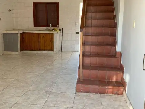 Depto Tipo Casa en Venta 15 años