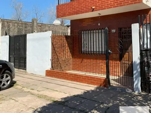 Departamento en venta - 1 Dormitorio 1 Baño - 200Mts2 - Merlo