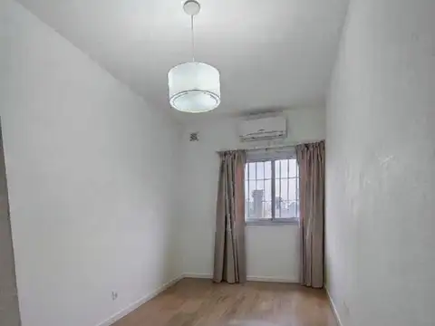 Depto Tipo Casa 5 ambientes con 3 baños