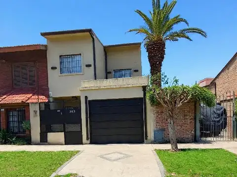 CASA-PH, 3 HABITACIONES Y COMODIDAES, BELLA VISTA