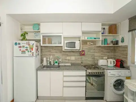 Venta Monoambiente luminoso  balcón en Parque Chas