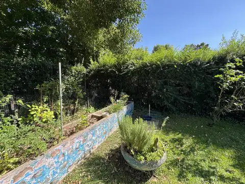 Casa 2 ambientes con 1 baño