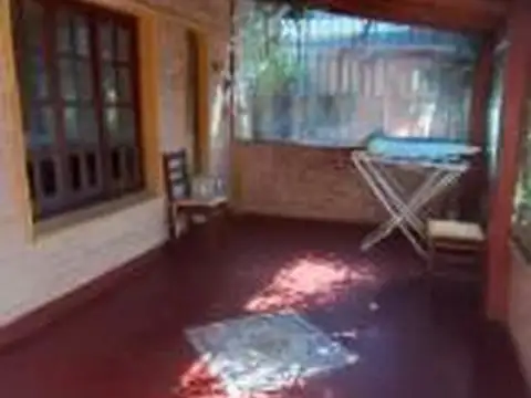 Casa en venta - 6 Dormitorios 4 Baños - Cordoba