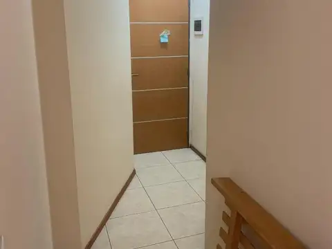 Arturo M. Bas 300, Piso 8