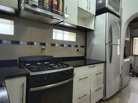 Depto Tipo Casa en Venta 43 años