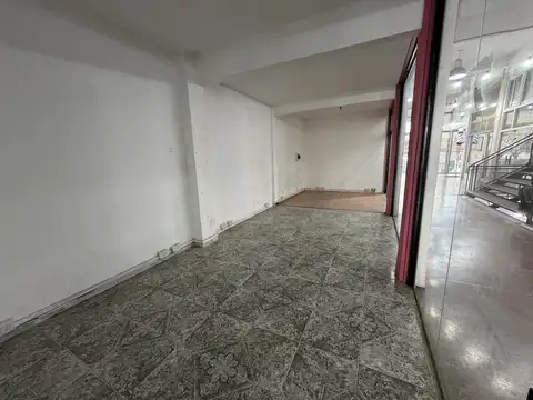 Local en Alquiler en Ituzaingó Norte, $ 1.000.000