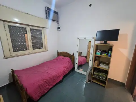 Depto Tipo Casa en Venta en Villa Adelina, USD 56.000