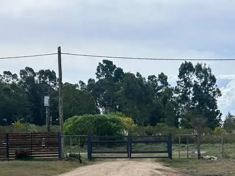 Casa en Alquiler con 1 cochera