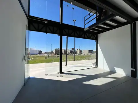Alquiler de Local comercial Docta 160 m2