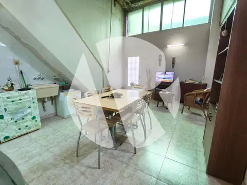 Depto Tipo Casa en Venta en Parque Chacabuco, USD 75.000