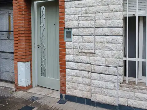 Departamento de pasillo - Pje. Del Campo 4400
