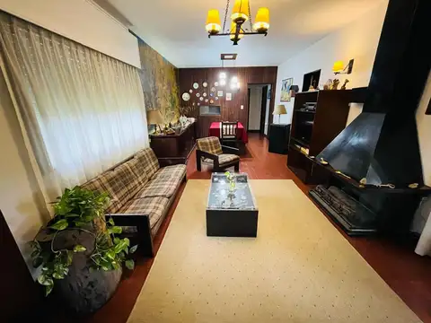 CASA 4 AMBIENTES VENTA MONTE GRANDE PILETA CREDITO