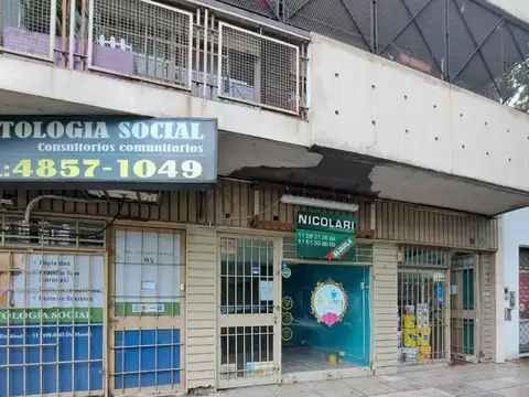 EXCELENTE LOCAL EN VILLA CRESPO