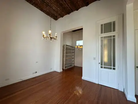 Depto Tipo Casa en Alquiler 60 años